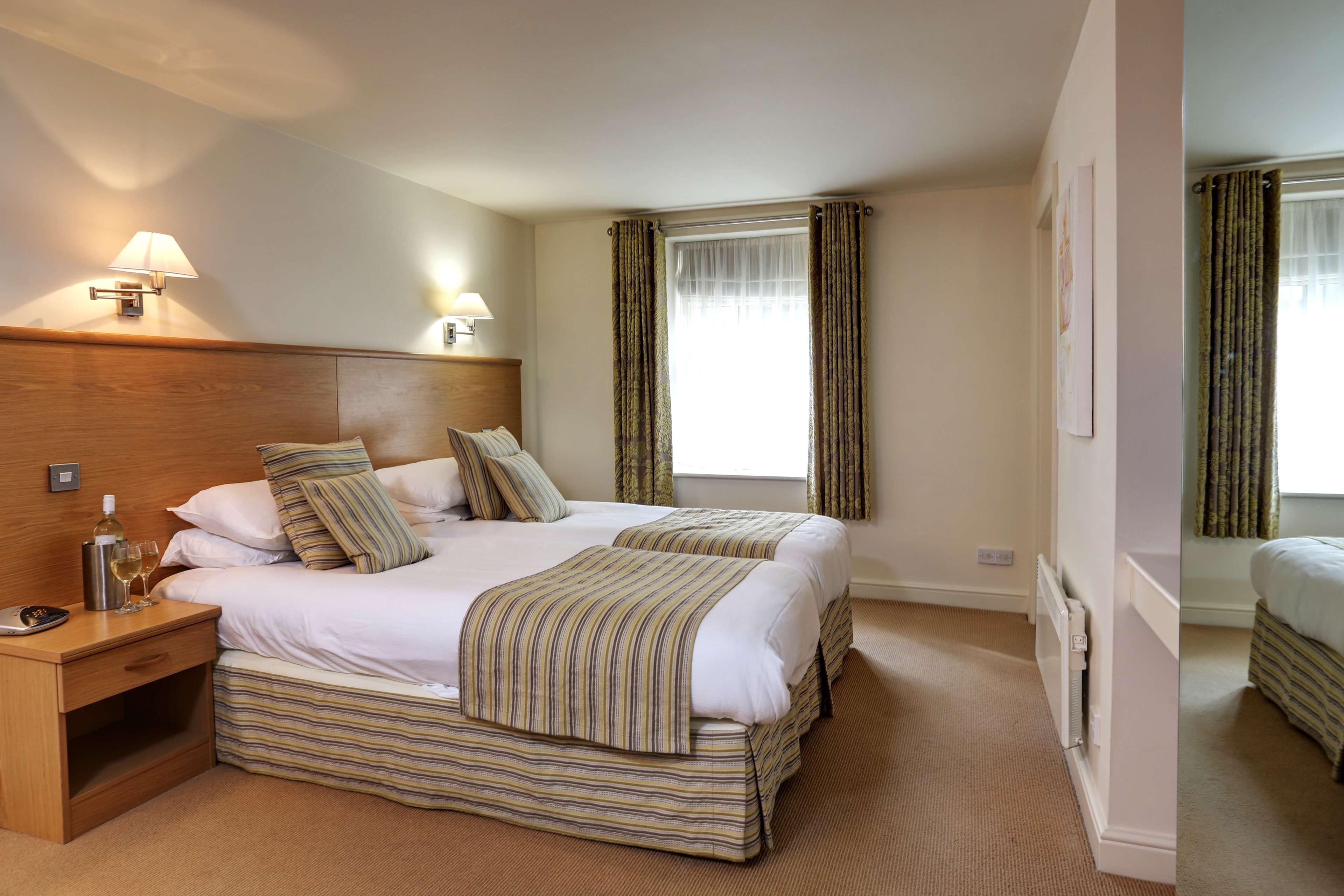 Best Western Plus Sheffield Mosborough Hall Hotel Exterior foto
